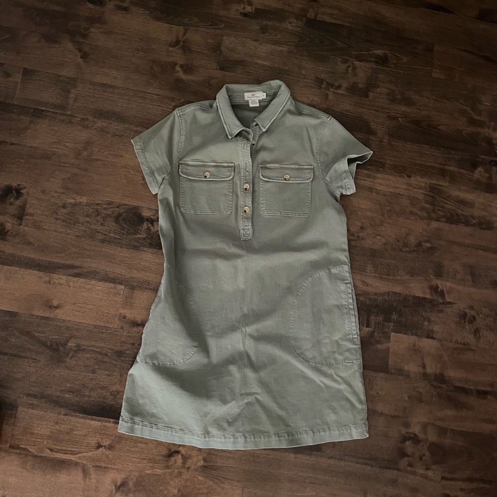 Vineyard vines t-shirt dress